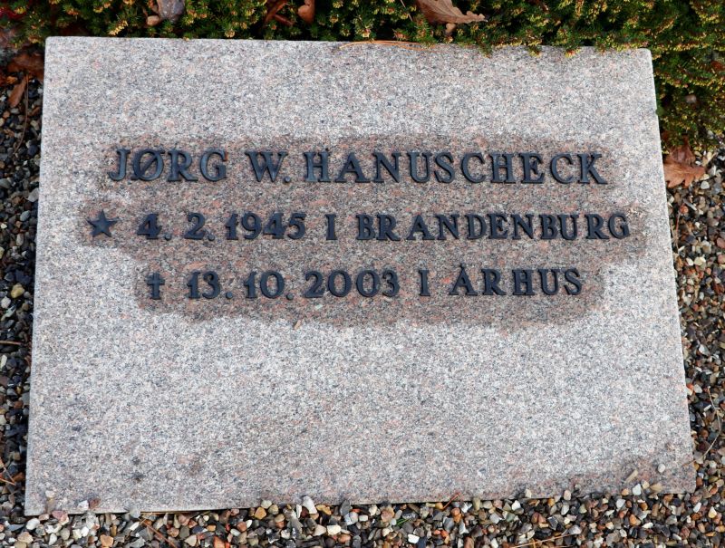 Joerg W. Hanusheck.JPG